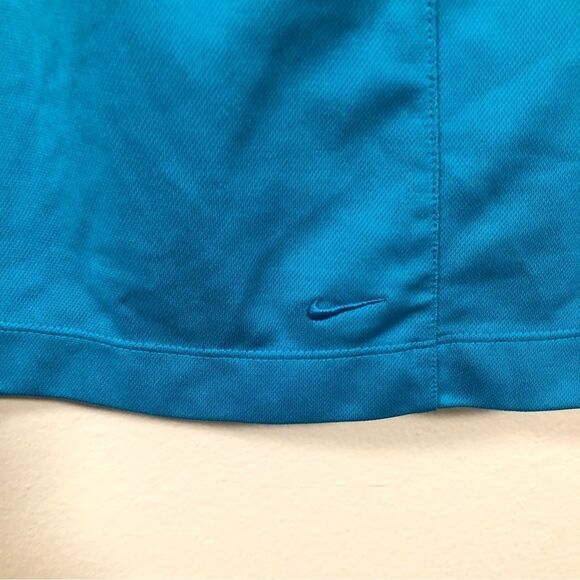 Nike Dri Fit Women's Light Blue Golf Tank Top size medium - Picture 2 of 6